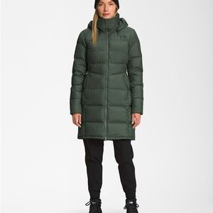 THE NORTH FACE: Metropolis down parka